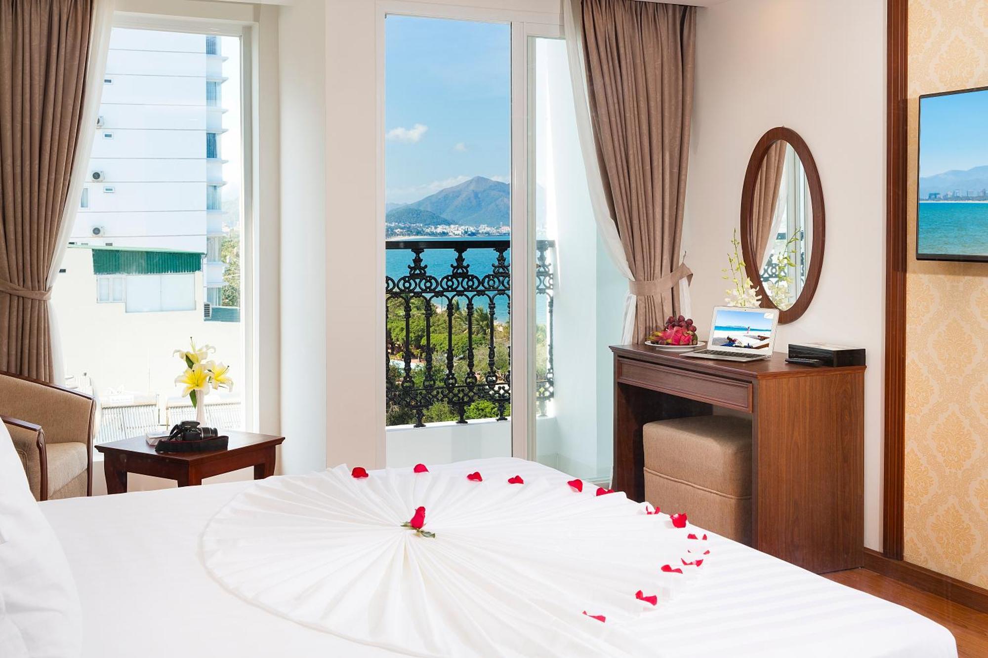 Regalia Nha Trang Hotel Luaran gambar